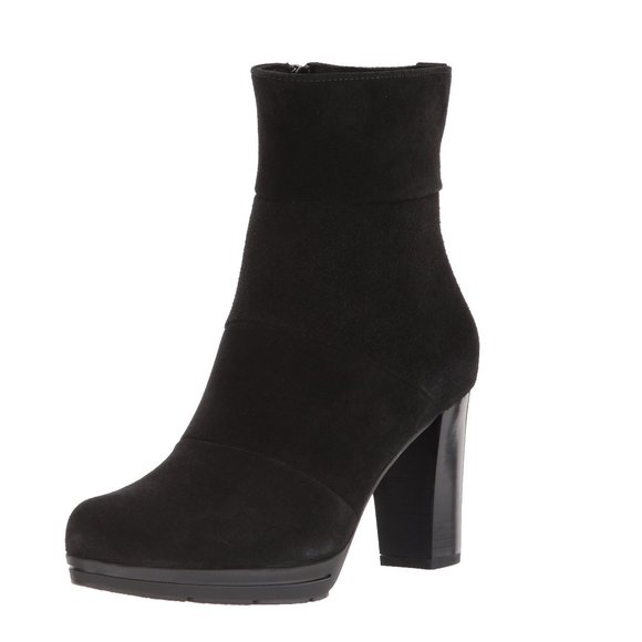 La CANADIENNE Shoes - La Canadienne Mirabella Women's Fashion Boot